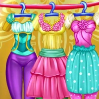 winter_fashion_elsa_and_super_barbie Games